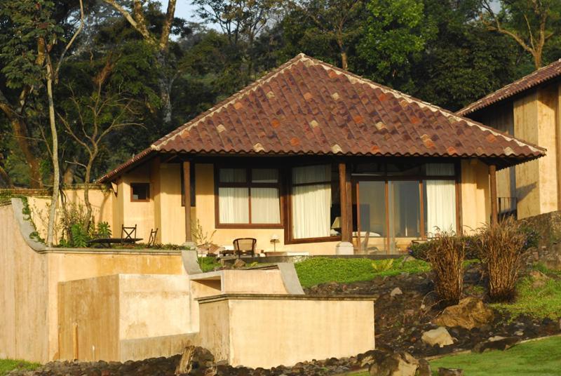 Hotel La Reunion Golf Resort And Residences أنتيغوا غواتيمالا الغرفة الصورة