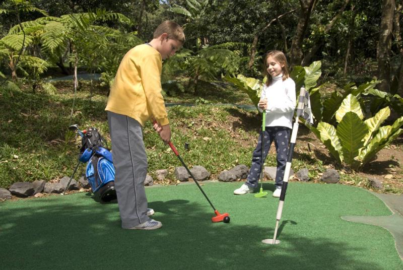 Hotel La Reunion Golf Resort And Residences أنتيغوا غواتيمالا المظهر الخارجي الصورة