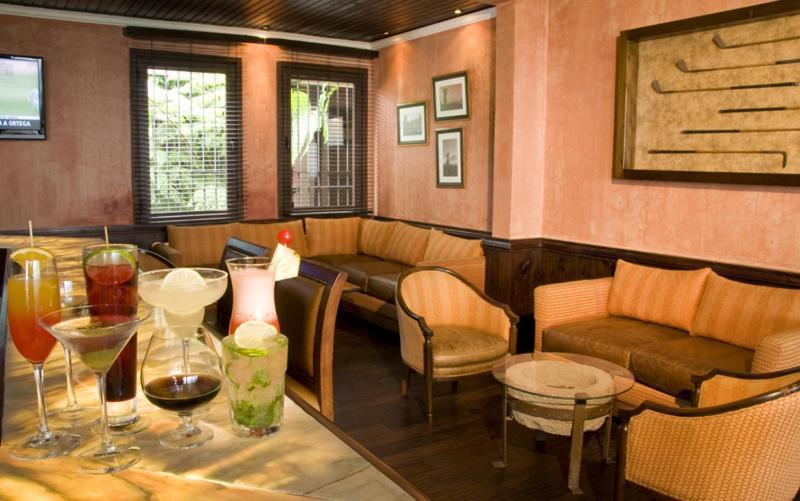 Hotel La Reunion Golf Resort And Residences أنتيغوا غواتيمالا المظهر الخارجي الصورة